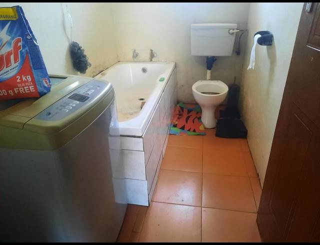 2 BEDROOM HOUSE FOR SALE IN SEBOKENG UNIT 17